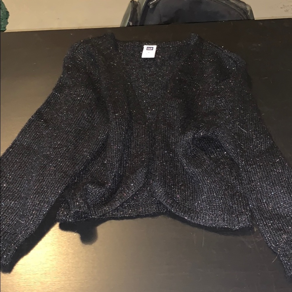 Gap Black w/silver threading short sweater. M